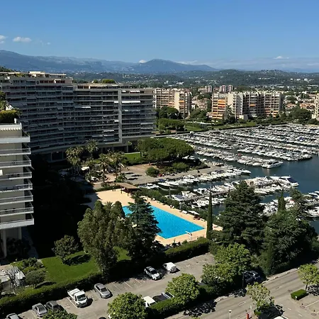 Апартаменты My Resid Marina Vue La Colline Des Mimosas *